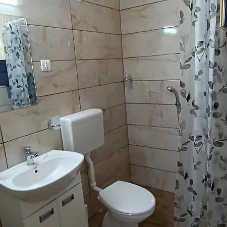 Апартаменты Petrovaradinski Dvor