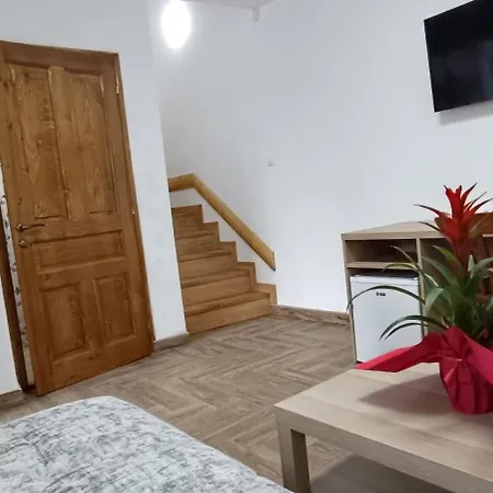 Petrovaradinski Dvor