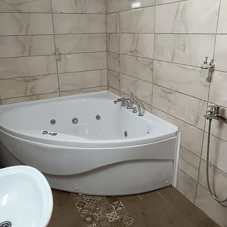 Petrovaradinski Dvor