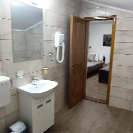 Апартаменты Petrovaradinski Dvor *