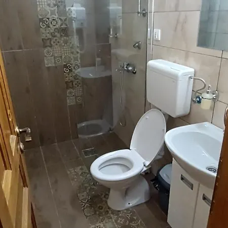 Petrovaradinski Dvor Петроварадин