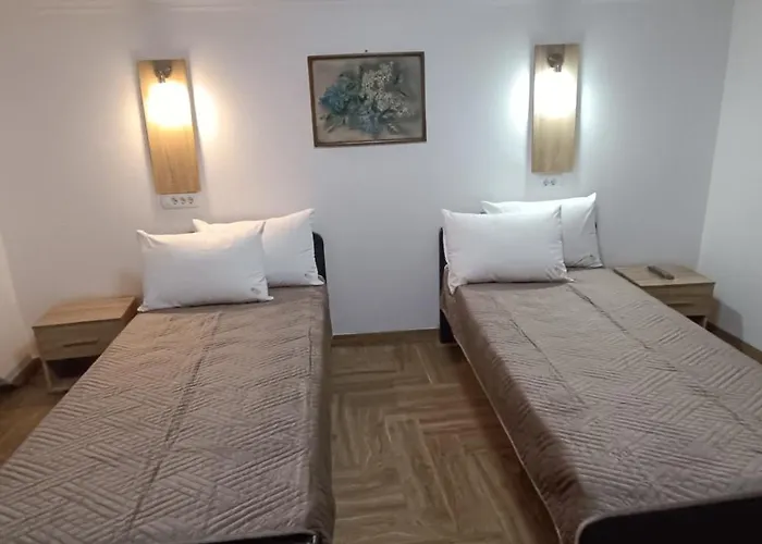 Petrovaradinski Dvor * Petrovaradin