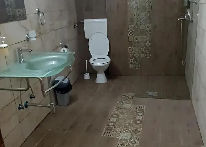 Petrovaradinski Dvor Petrovaradin