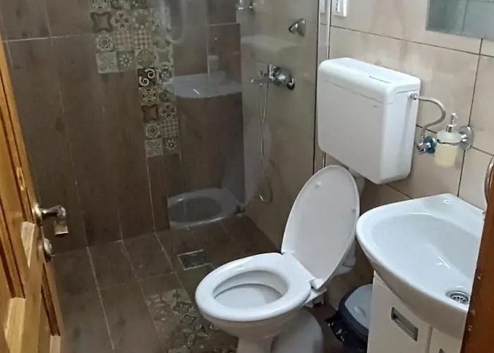 Petrovaradinski Dvor Petrovaradin